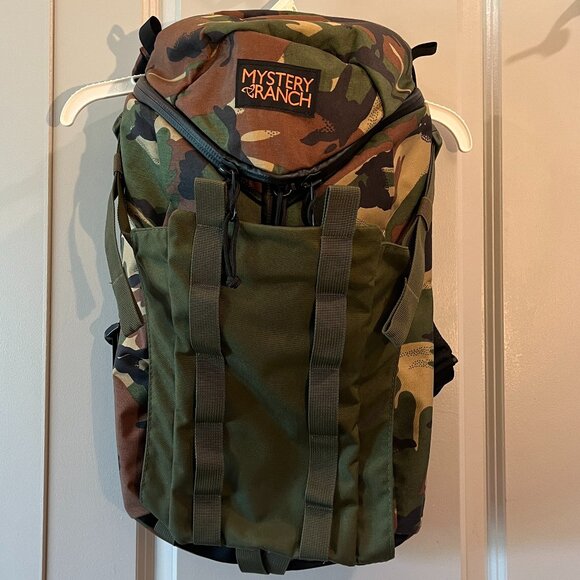 Mystery Ranch Urban Assault 21L backpack, Walkman Backpacks Stick-it Beavertail - Picture 1 of 16